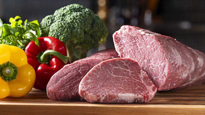 こくら - メイン写真:お肉ブロック