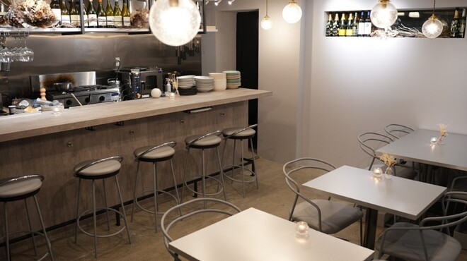 French Wine Bar undemi - メイン写真:
