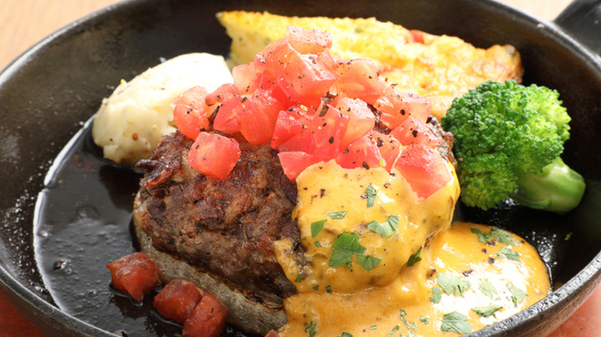 CHATONS - メイン写真: