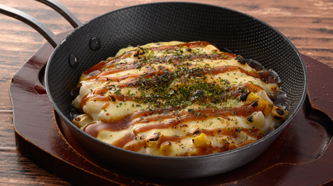 TEPPAN 諒庭 - メイン写真:焼ポテサラ