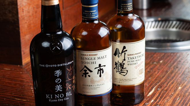 焼肉 大仙 - メイン写真:ドリンク集合 ウイスキー