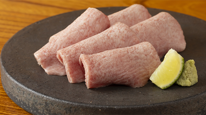 焼肉割烹 天の - メイン写真:刺身タン