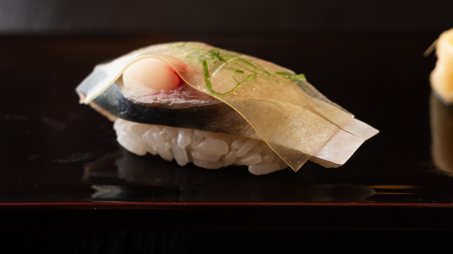 鮨 えい輝 - 料理写真:対馬のサバ