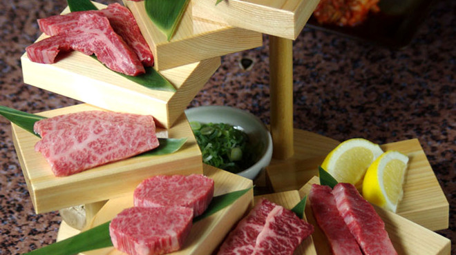 Sumibi Yakiniku Gyugyu Tei - Assorted Meat Platter for Hina Matsuri