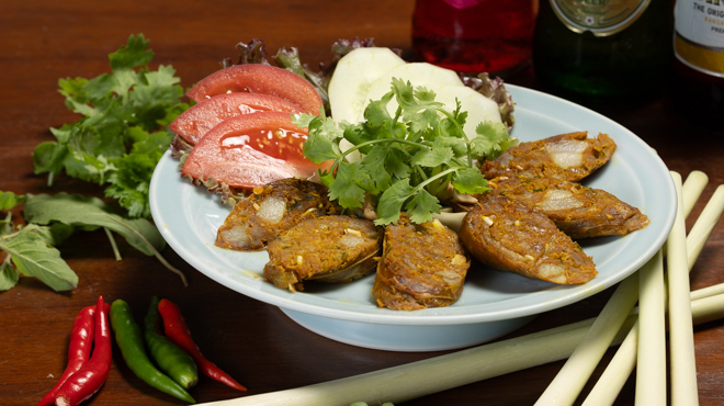 タイ料理 Sweet Basil - メイン写真:スウィートバジルソーセージ（サイウワ）