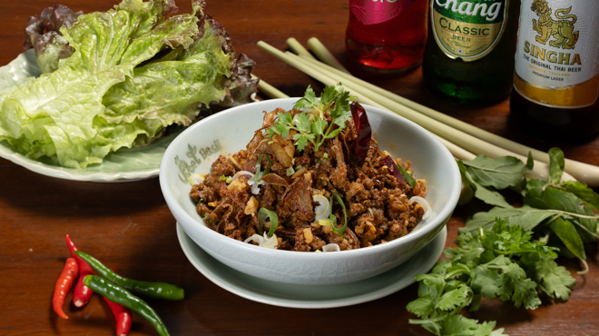 タイ料理 Sweet Basil - メイン写真:豚ミンチとハーブのチェンマイ式サラダ（ラープ）