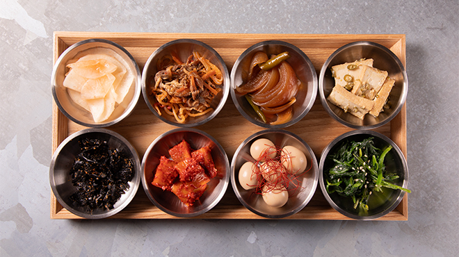 韓国食堂ヌルンジ - メイン写真:パンチャン食べ放題