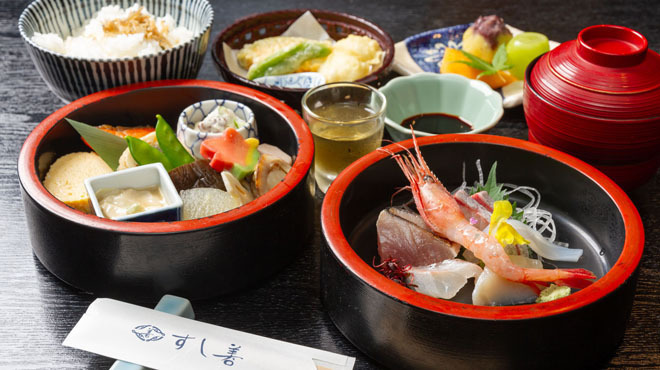 すし善 - メイン写真:有岡弁当