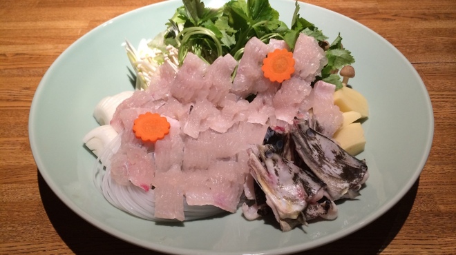 鷹 - メイン写真: