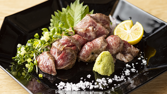 すぎのこ亭 - メイン写真:和牛イチボのわら焼