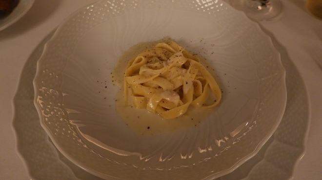 飯箸邸 - 料理写真:4種のチーズのタリアテッレ
