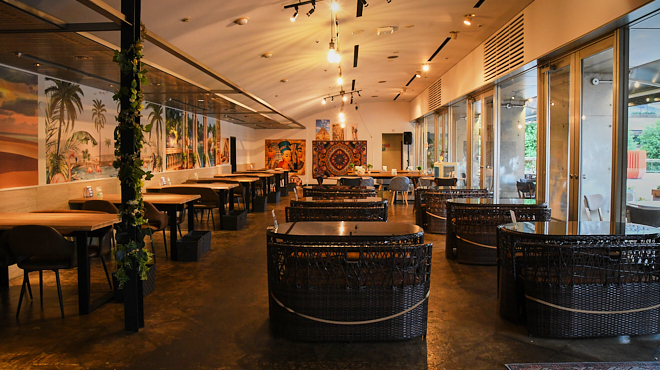 Arabian Restaurant ＆ Cafe Bar Oasis - メイン写真: