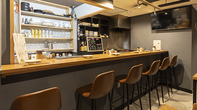 炭火倶楽部 ゆう - メイン写真:カウンター