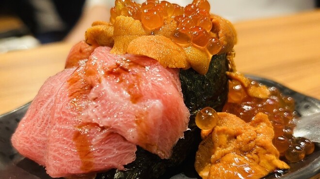 炭火倶楽部 ゆう - メイン写真: