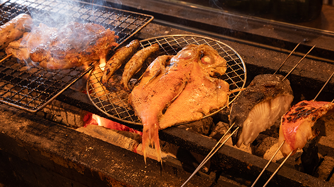 越後地酒と炭火旬彩 へぎそば あやかり鯛 - メイン写真: