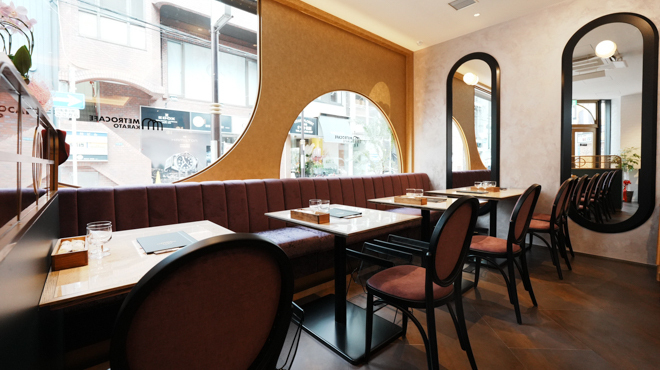 メトロカフェ カラト - 内観写真:L字3