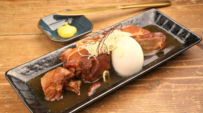 沖縄大衆酒場 おでんの金太郎 - メイン写真:おでん出汁で仕込んだ「ラフテー」