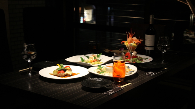 完全個室 和創作ダイニング 六 - メイン写真: