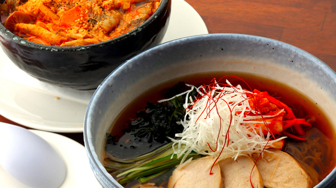Tetsu - 料理写真:人気の冷麺