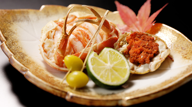 まほろば - 料理写真:冬の味覚の代名詞「香箱蟹　身出し盛り」
