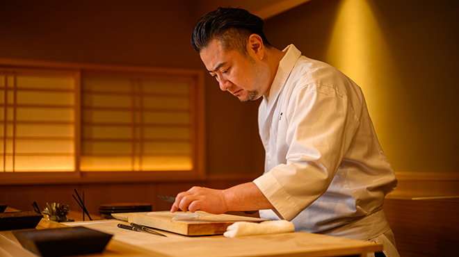 鮨 忠 - メイン写真:職人歴25年の経験をいかしたこだわりのお料理をご提供