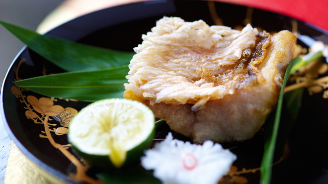 六盛 - 料理写真:甘鯛の塩焼き