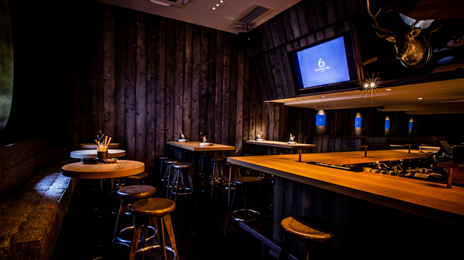 THE PUBLIC SIX - メイン写真: