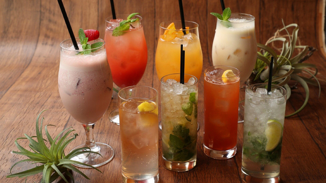 THE PUBLIC SIX - メイン写真: