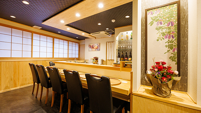 季節のおばんざい ゆるり酒 あけび - メイン写真:内観