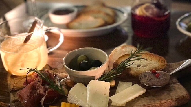 東京基地 離 - メイン写真: