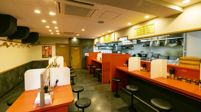 横浜家系総本山 吉村家直系店 ラーメン内田家 - メイン写真: