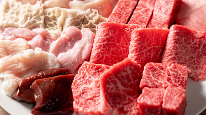 やきにくグレート&ホルモン - メイン写真: