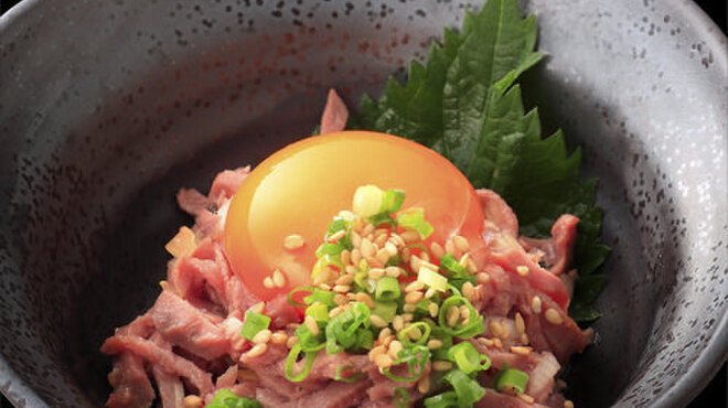 牛たん炭焼き 利久 - メイン写真: