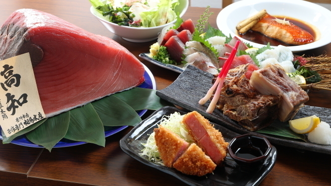 酒と肴と子ども食堂あら川 - メイン写真:人気メニュー