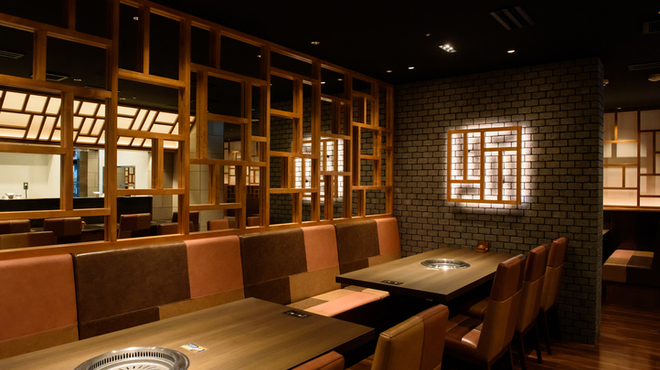 焼肉 BAR 李朝園 - 内観写真: