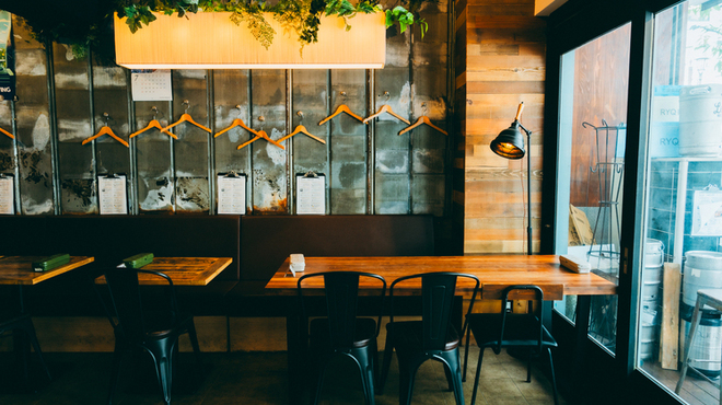 UNDERGROUND - メイン写真: