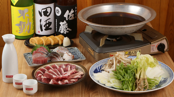 学大角打 - メイン写真:鍋コース集合