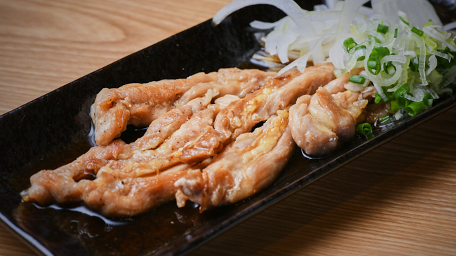 もんじゃ駒と - メイン写真:せせり鉄板焼き［ポン酢］