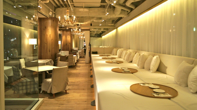 24/7 restaurant - メイン写真: