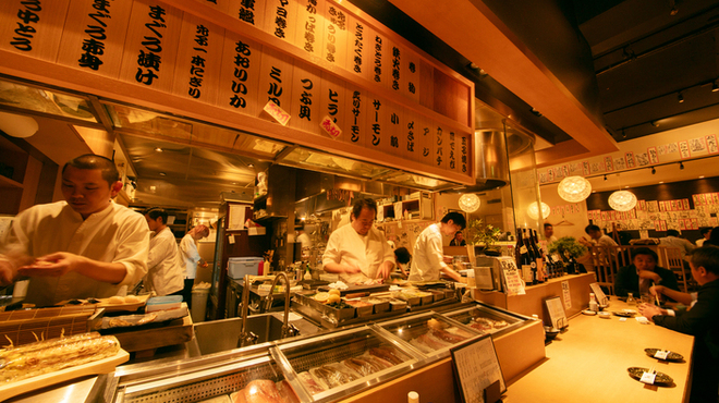 鮮魚 天ぷら すしつま - メイン写真: