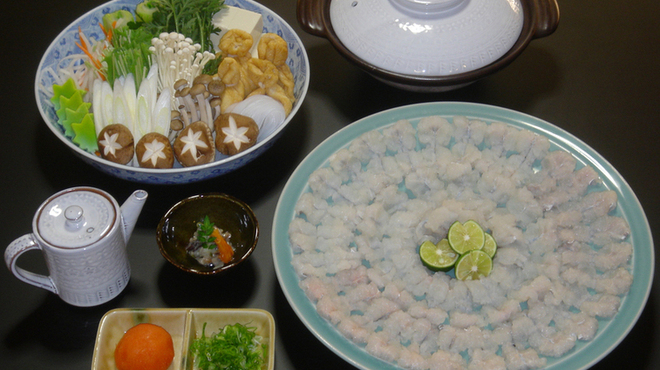 高雄 錦水亭 - 料理写真:はも鍋