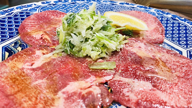 焼肉ホルモン 火拳 - メイン写真: