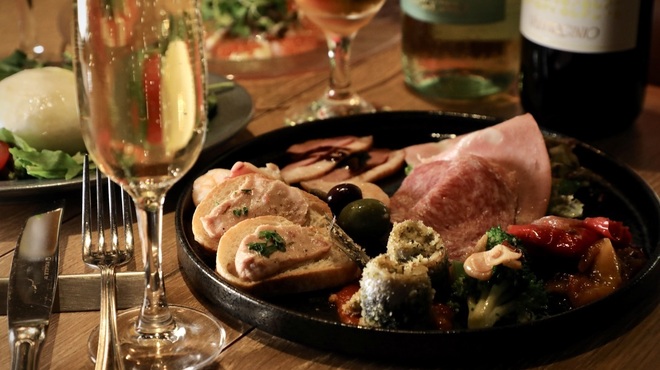 Trattoria&Pizzeria LOGIC - メイン写真: