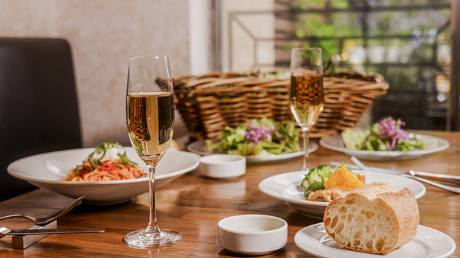 BISTRO FAVORI 代官山 - メイン写真:
