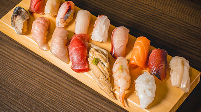 ほぼ玉宮 スシノキモチ - メイン写真: