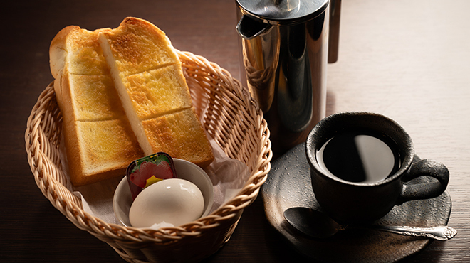 珈琲伴茶夢 - メイン写真:モーニング　ドリンク付き