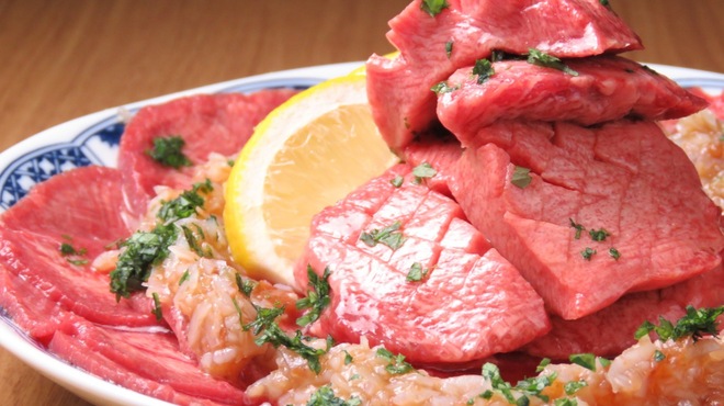 燒肉內臟誠 金澤站前店