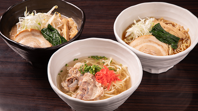 赤まる - メイン写真:ラーメン