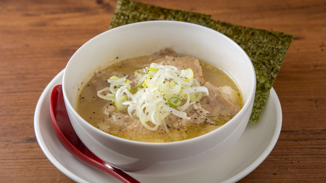 焼鳥どん - メイン写真:[名物]鶏の煮込み