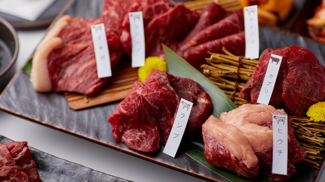 炭火焼肉 肉匠 黒部 新札幌店 - メイン写真: